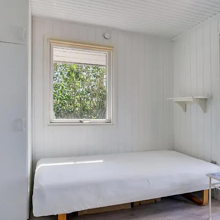 2 Bedroom In Holiday home