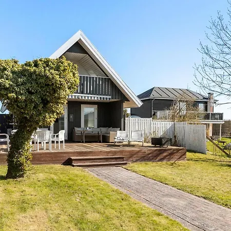 2 Bedroom In