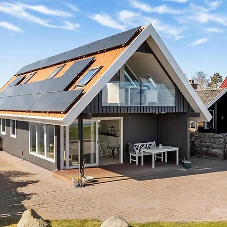 Holiday home 2 Bedroom In *