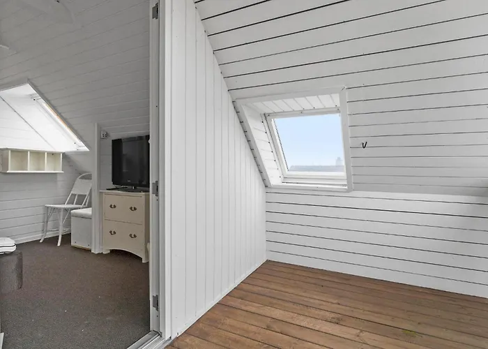 2 Bedroom In Otterup